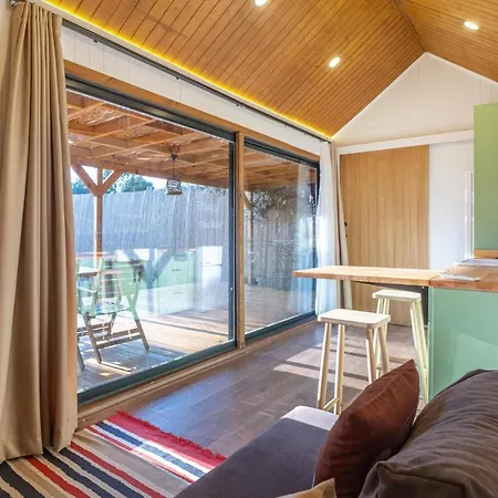 Bungalow With Garden 10 Min To Shore In Hotel 3*